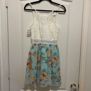 NWT floral and lace mini dress